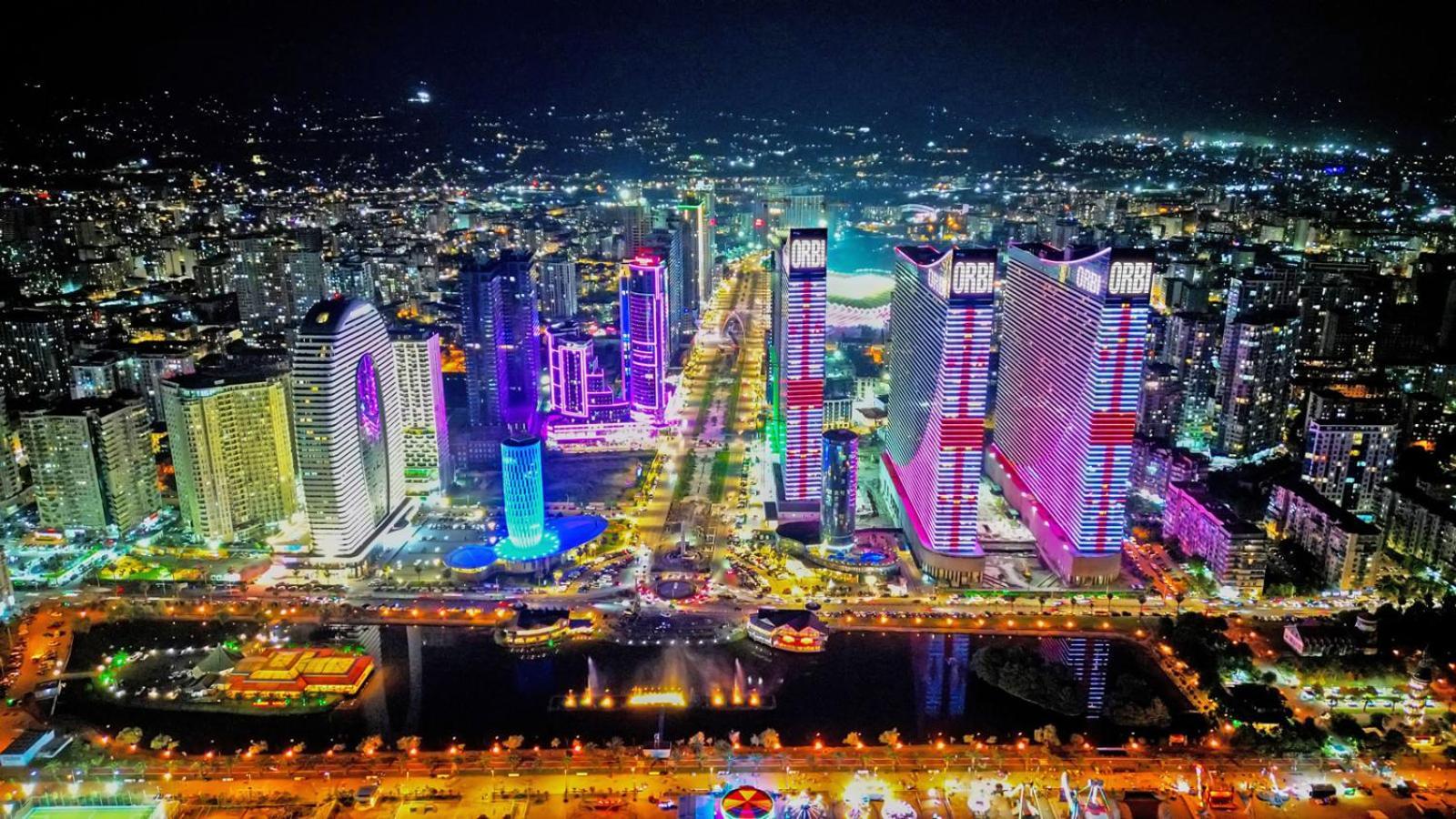 Panorama Seaview Batumi Lux Orbi City Екстер'єр фото
